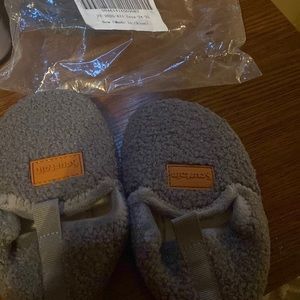 Grey house shoes for kids